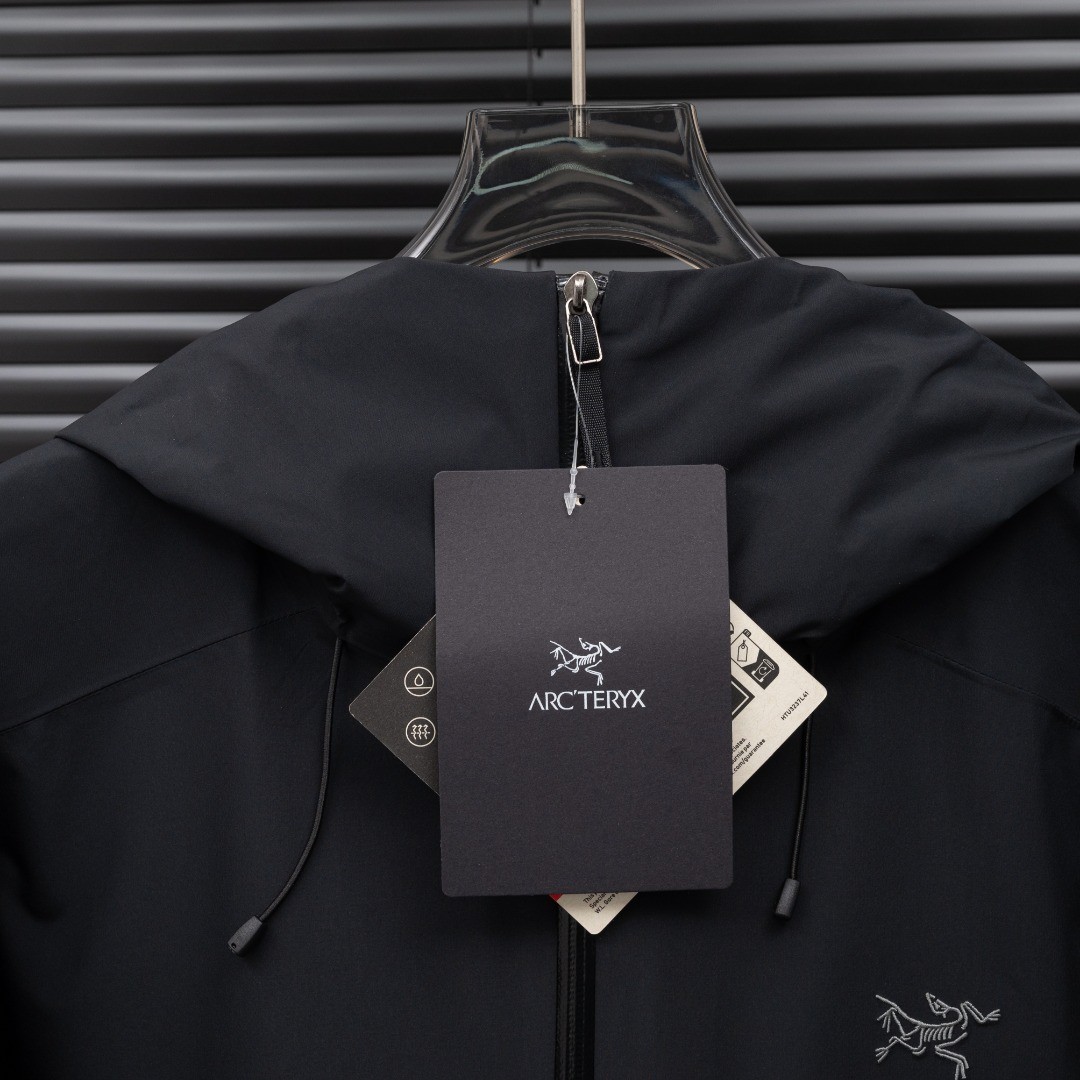 Arcteryx BETA LT winter Jacket Men’s Black Size L new
