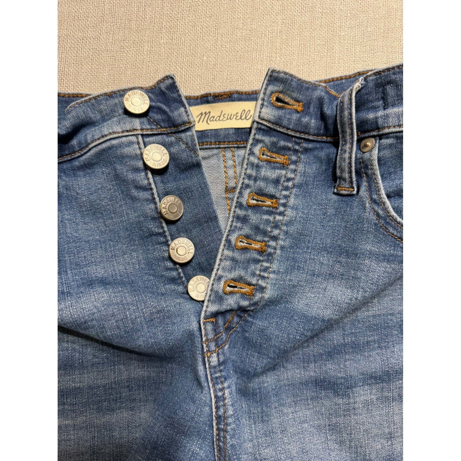 Madewell High-Rise Denim Shorts Size 26 Blue Button Fly Raw Hem Frayed Med Wash