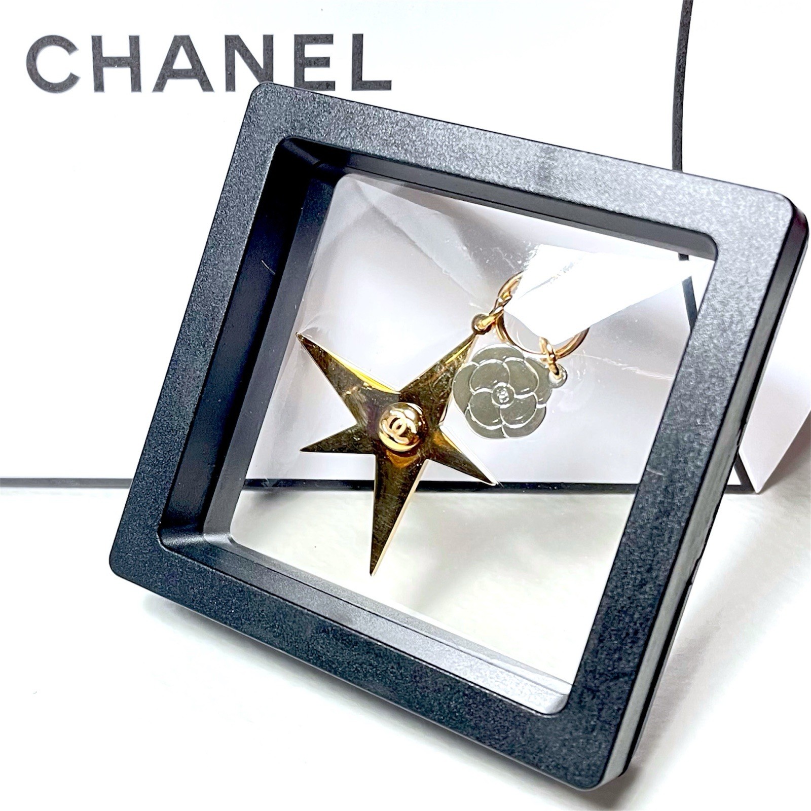 CHANEL Holiday Christmas Limited Edition Novelty Gold Star Charm With Box