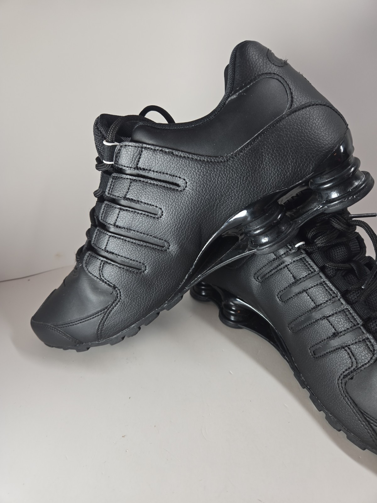 Nike Shox NZ EU Black – White 501524-091 Men’s Size 13 UK 12 EUR 47.5 Worn Once