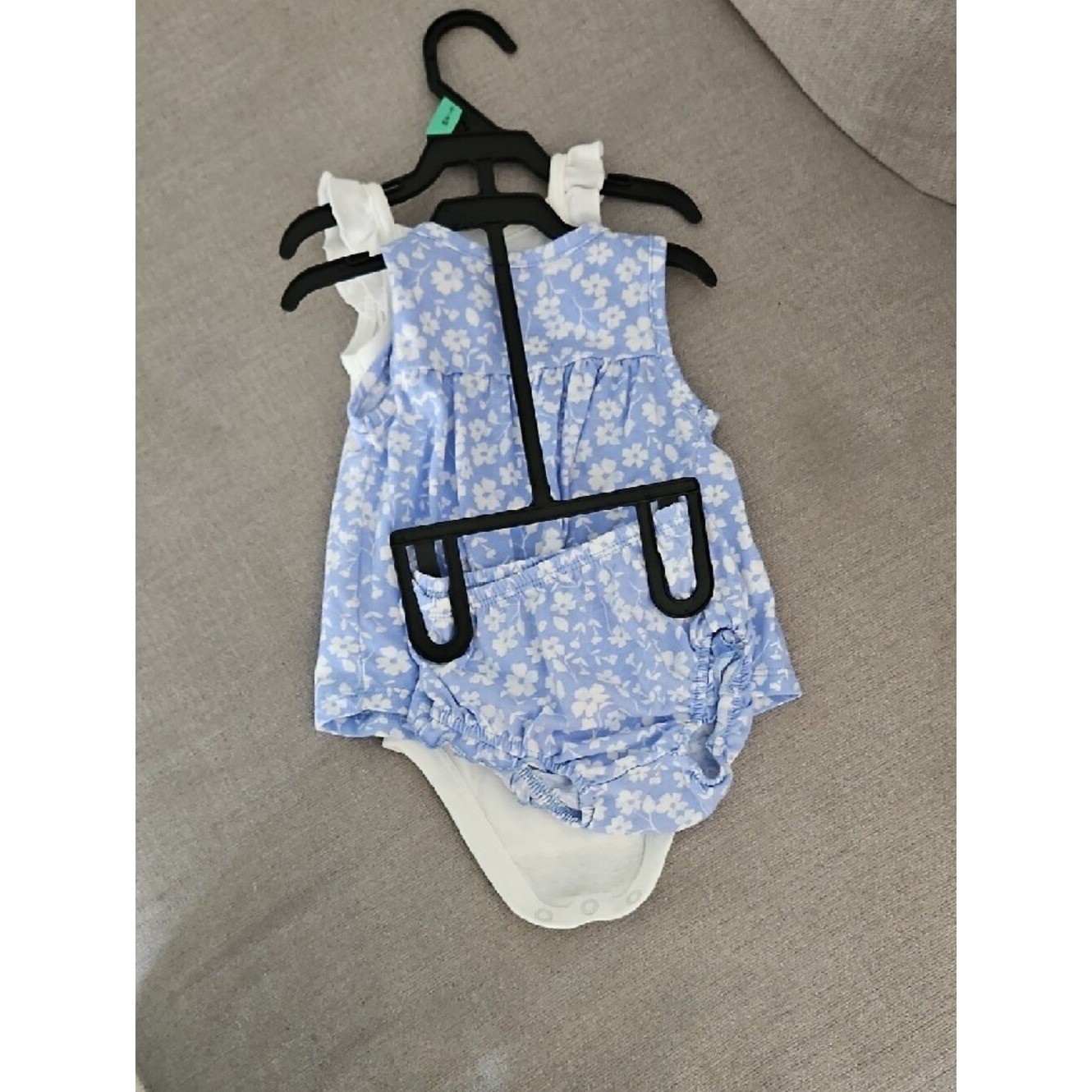 Carter’s 6-9 Months White Tank Bodysuit Light Blue Floral 3 pc lot girls