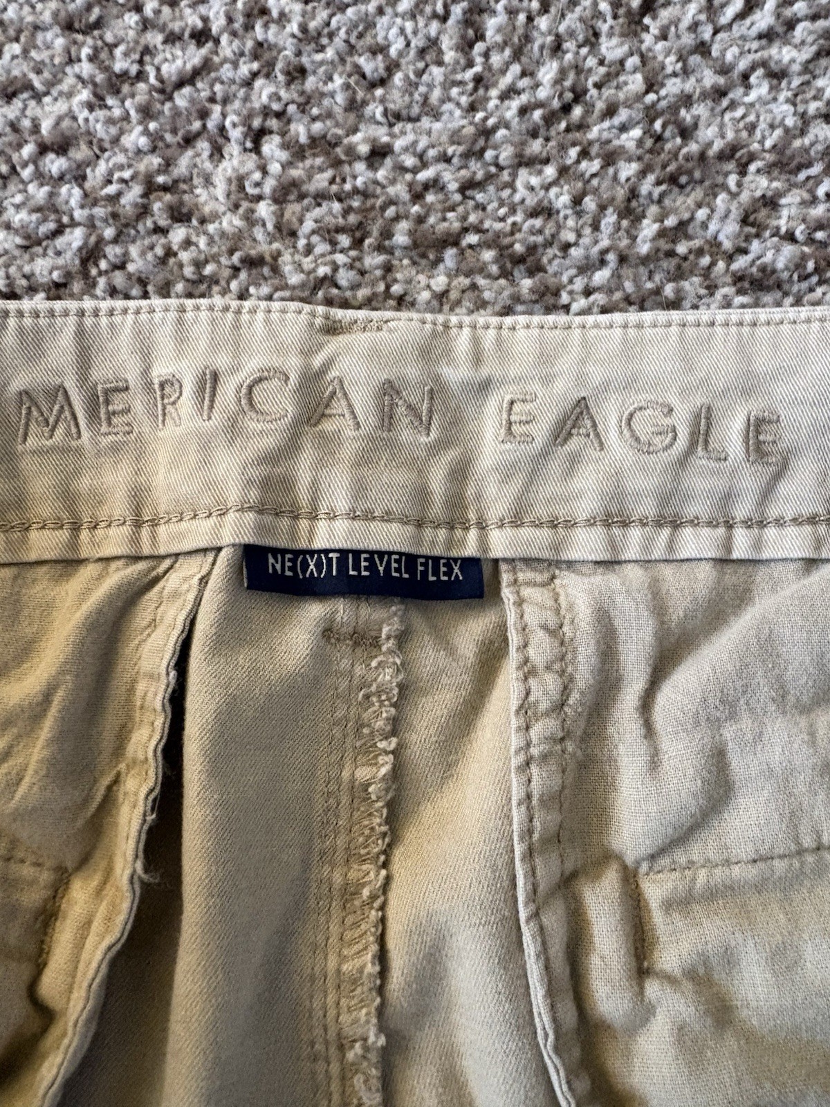 American Eagle Outfitters Men’s Khaki Pant Size 32/32 Skinny