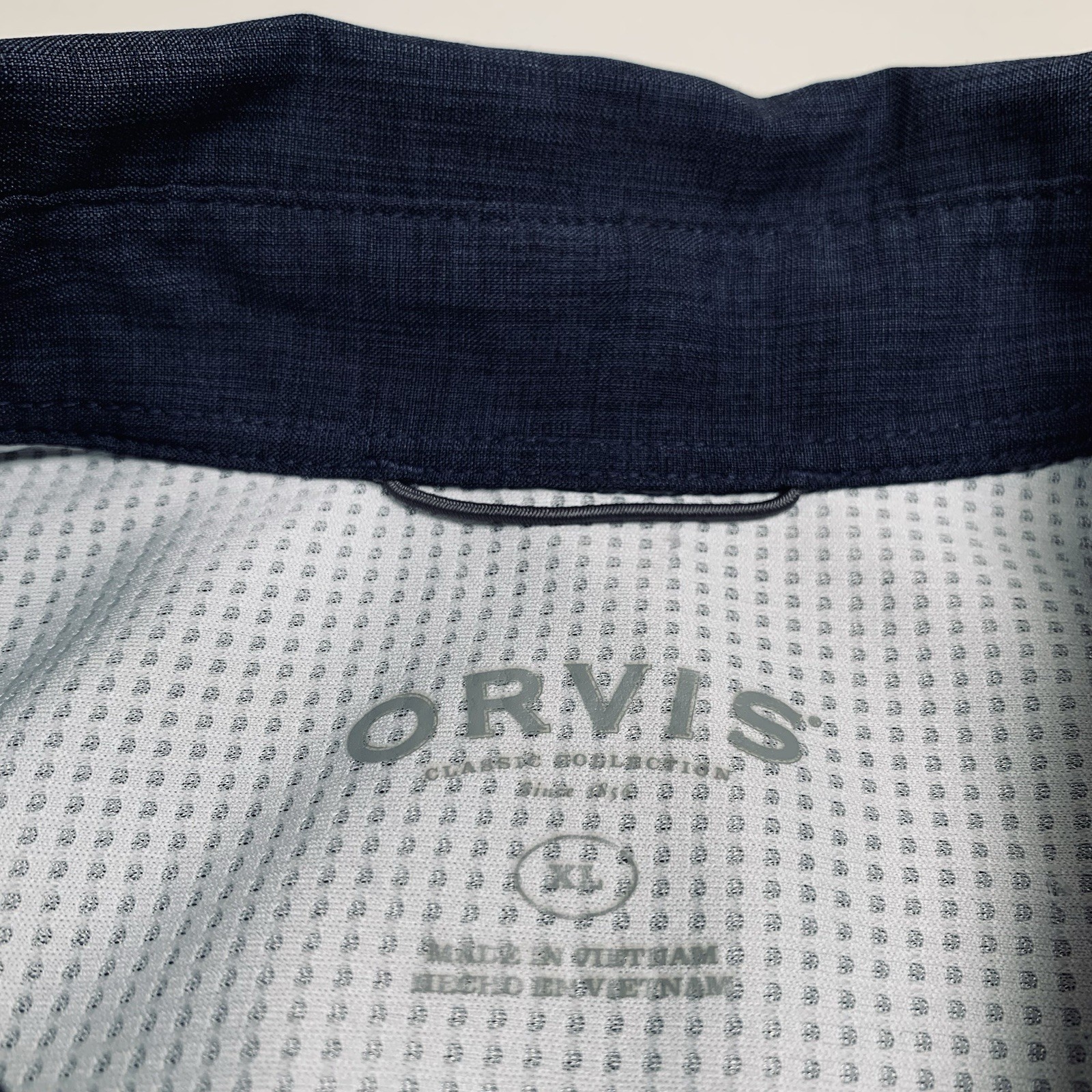 Orvis Classic Collection Shirt Men XL Blue Short Sleeve Quick Dry Tech Button Up
