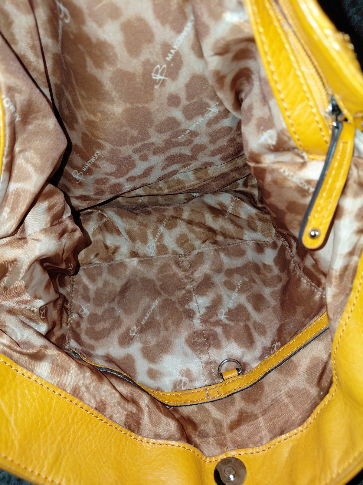 B MAKOWSKY citrus Orange Leather Hobo Bag EUC
