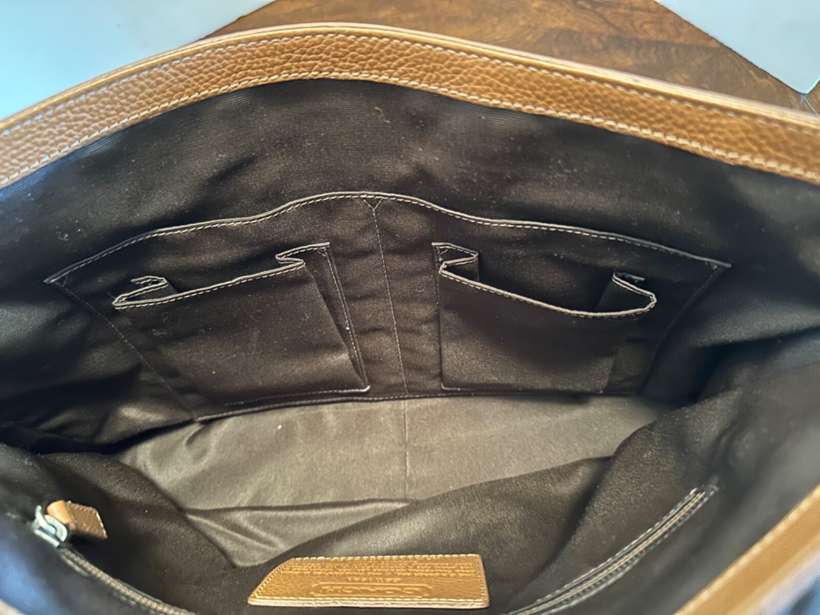 Coach Camden Brown Leather Unisex Messenger Handbag F70423