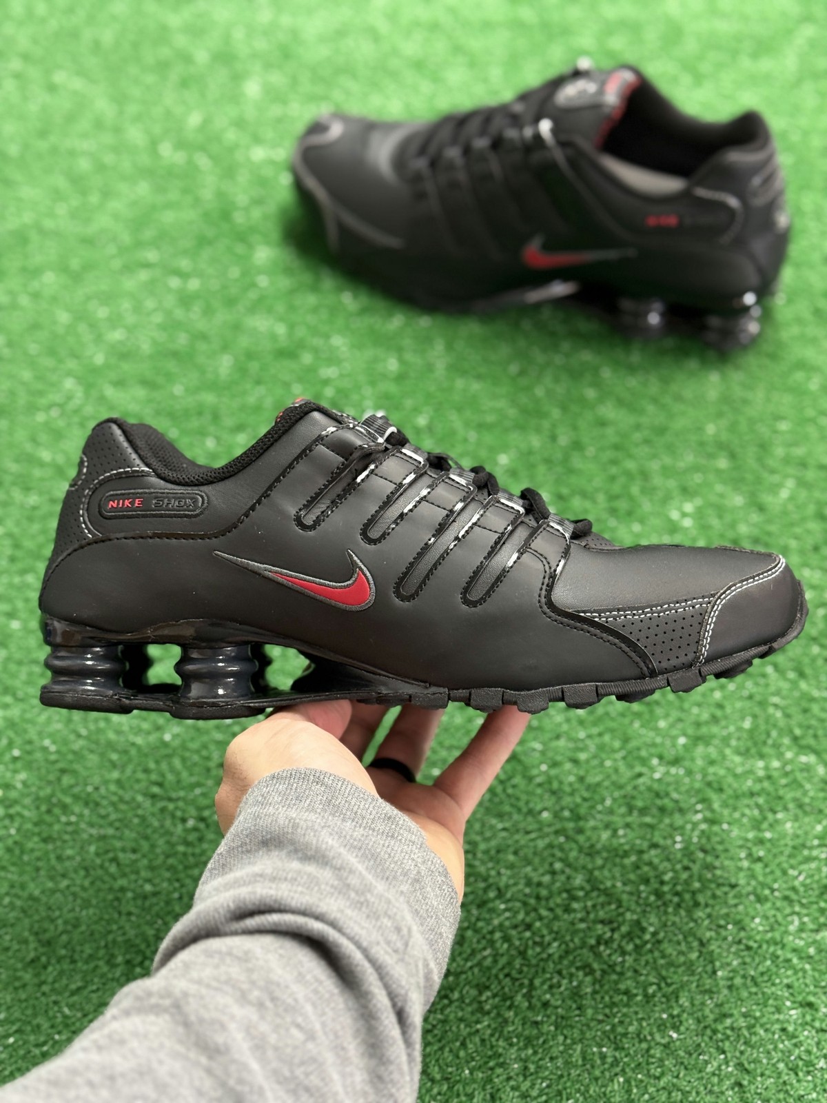 Nike Shox NZ Black Varsity Red Mens Running 378341-017 NEW Multi Sz