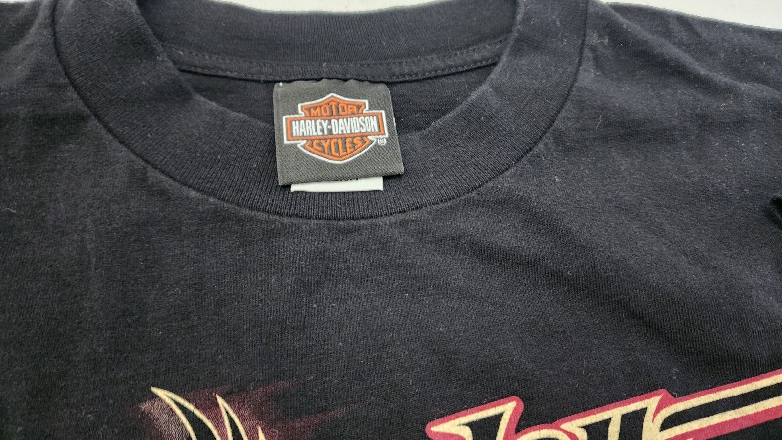 Harley Davidson T-shirt Medium Men UNITED ARAB EMIRATES ABU DHABI