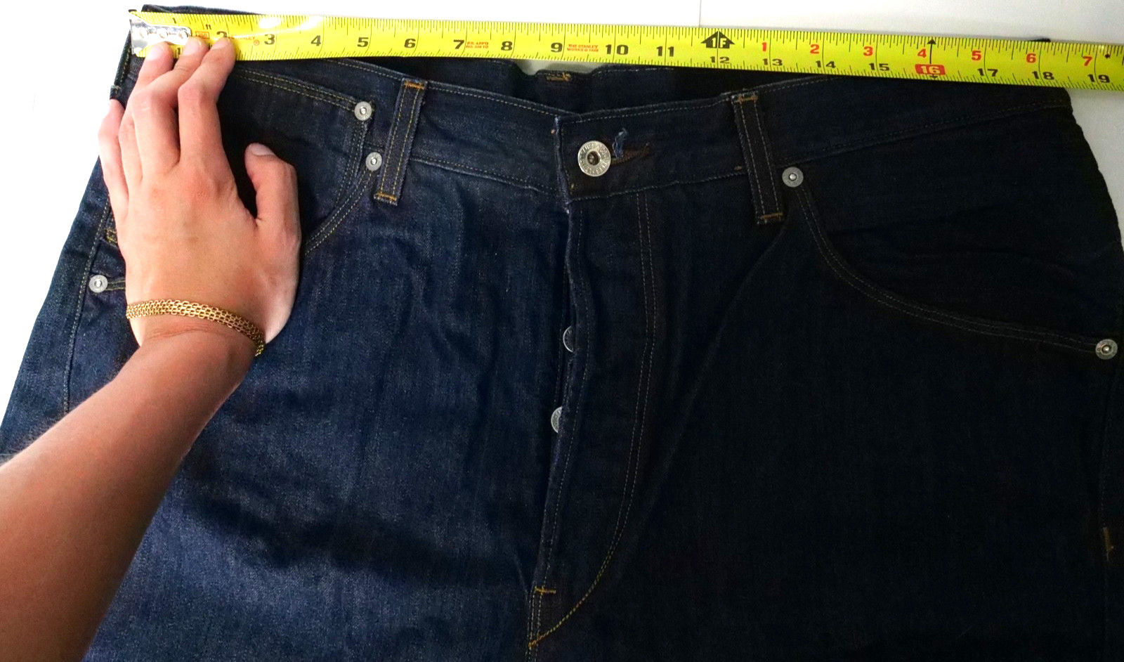 Rare Levi’s Engineered Jeans Loose Twisted Seams Cinch Back Denim Indigo 36×34
