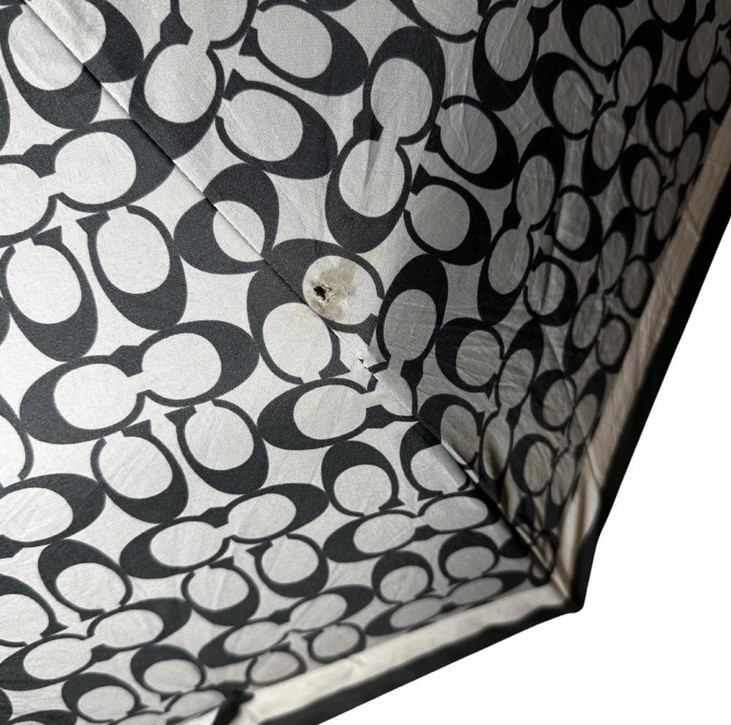 Coach Vintage Umbrella Black Gray White Logo C Print Y2K 2000s Rain Preppy