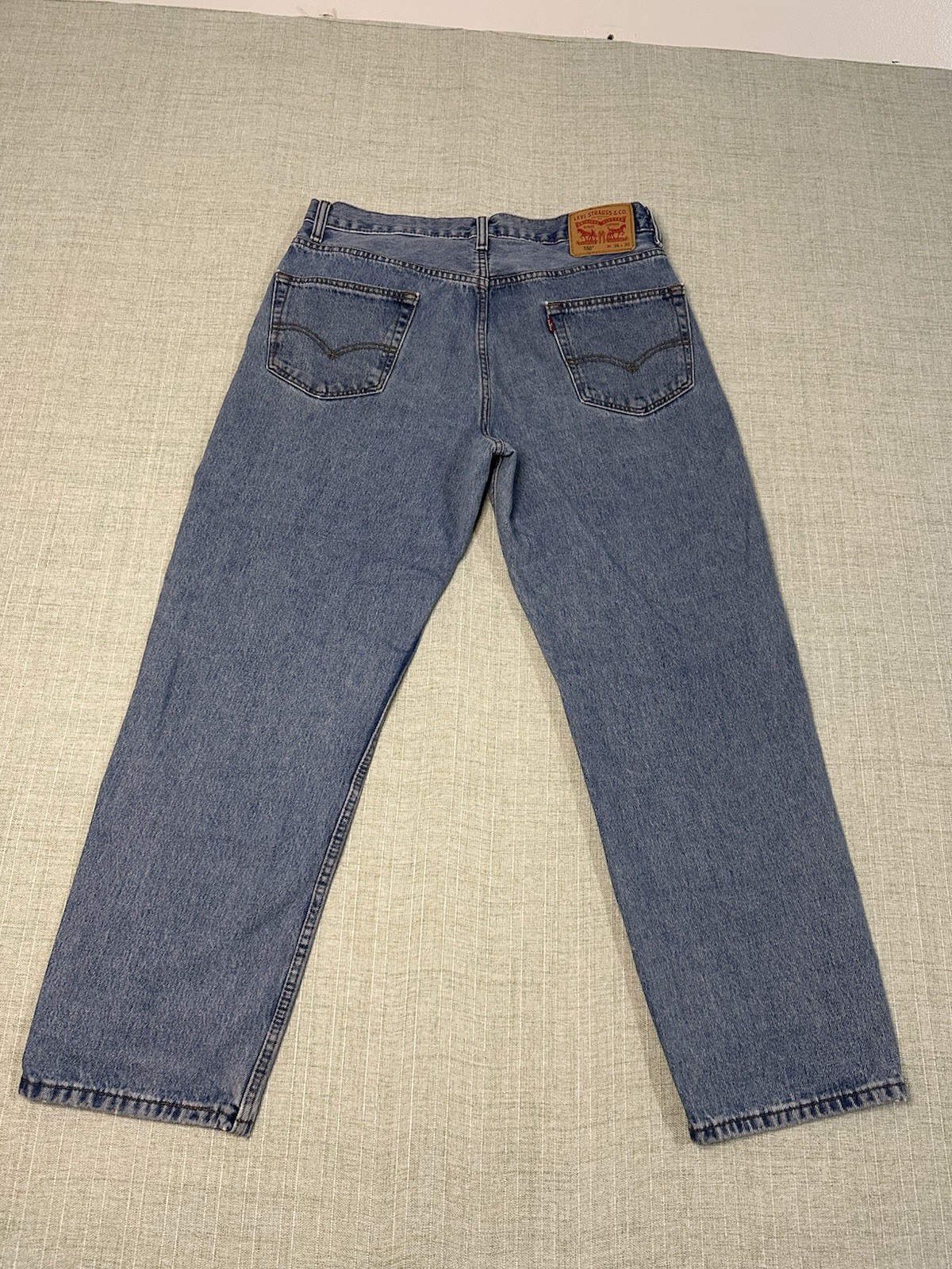 Levi’s 550 Relaxed Fit Medium Blue 100% Cotton Denim Jeans Men’s 36X30
