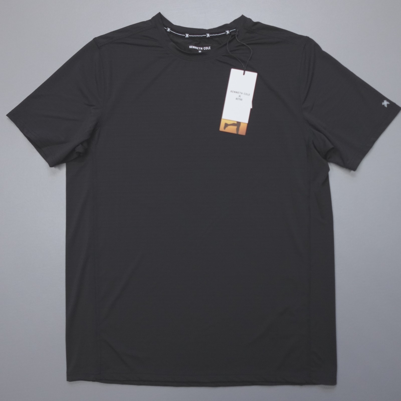 Kenneth Cole Men’s Tech SS Shirt Silky Mesh Stretch Wicking Soft Black