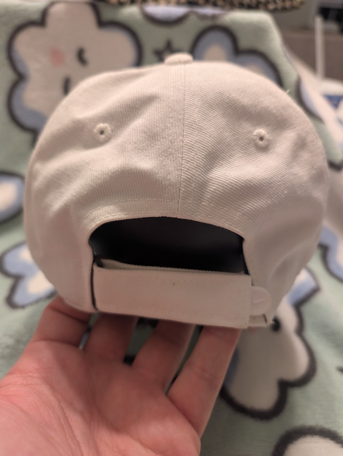 Nike Legacy 91 Center Swoosh Hat Cap White Twill Adjustable T2