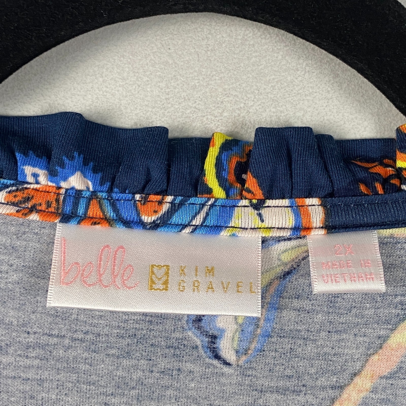 Belle by Kim Gravel Rayon Spandex Think Spring Knit Blouse Size 2X Blue Floral