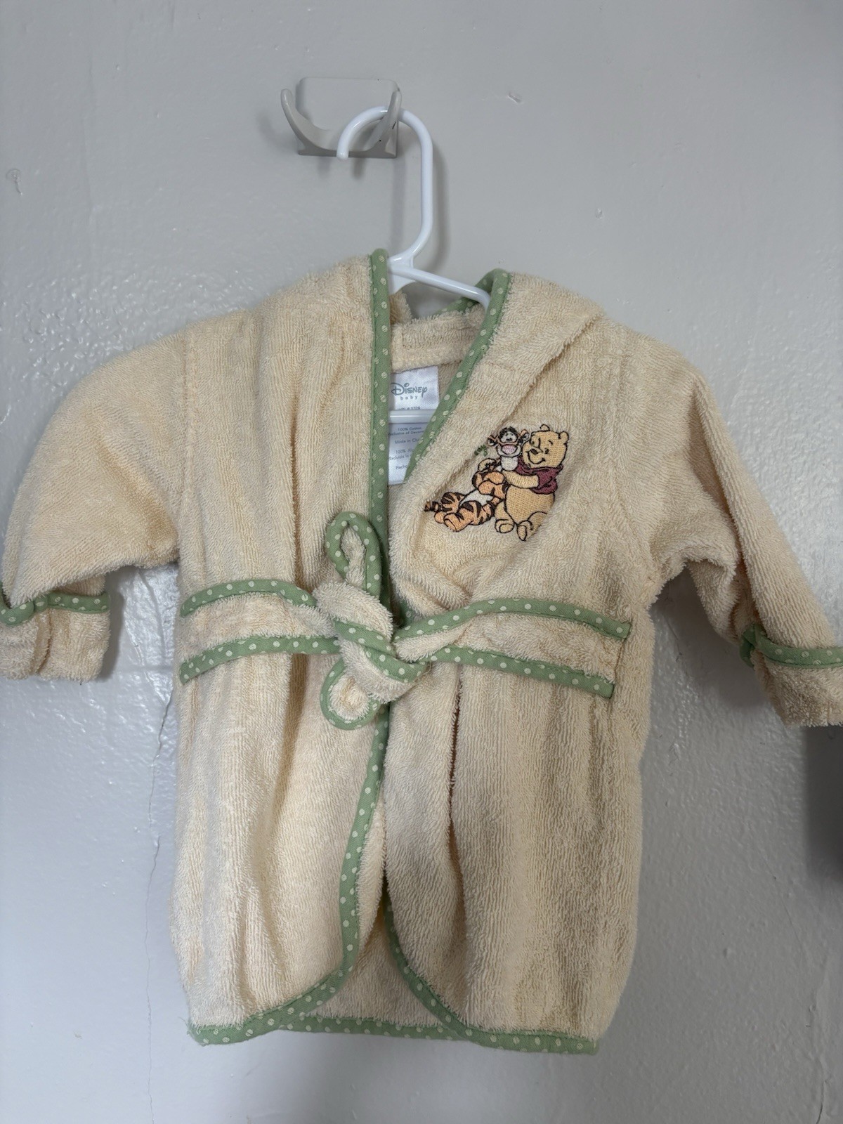 Hooded Vintage Winnie The Pooh Baby Robe