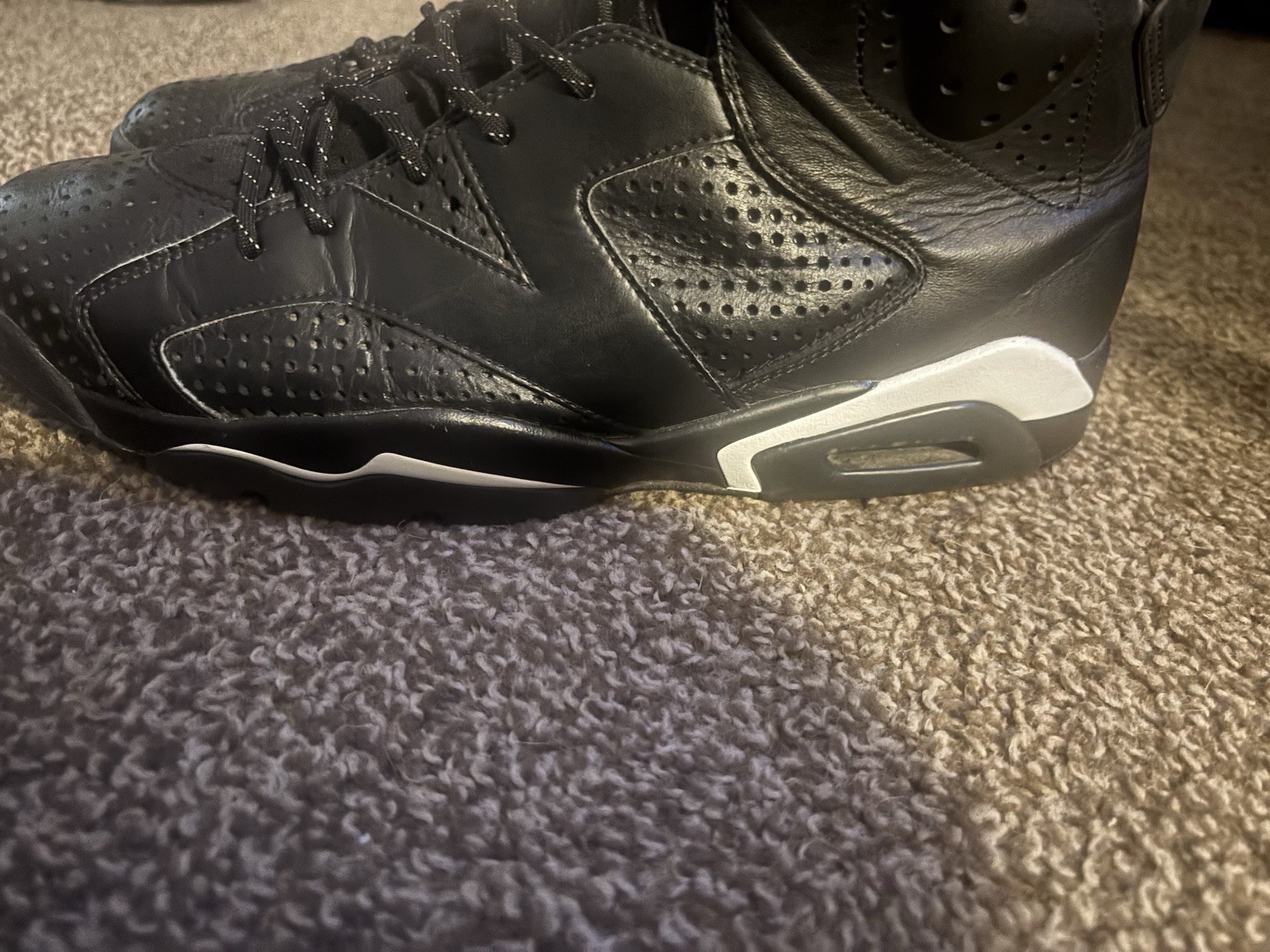 Jordan Air Jordan 6 Retro Black/White Men s Leather High Top Lace-Up Sneakers