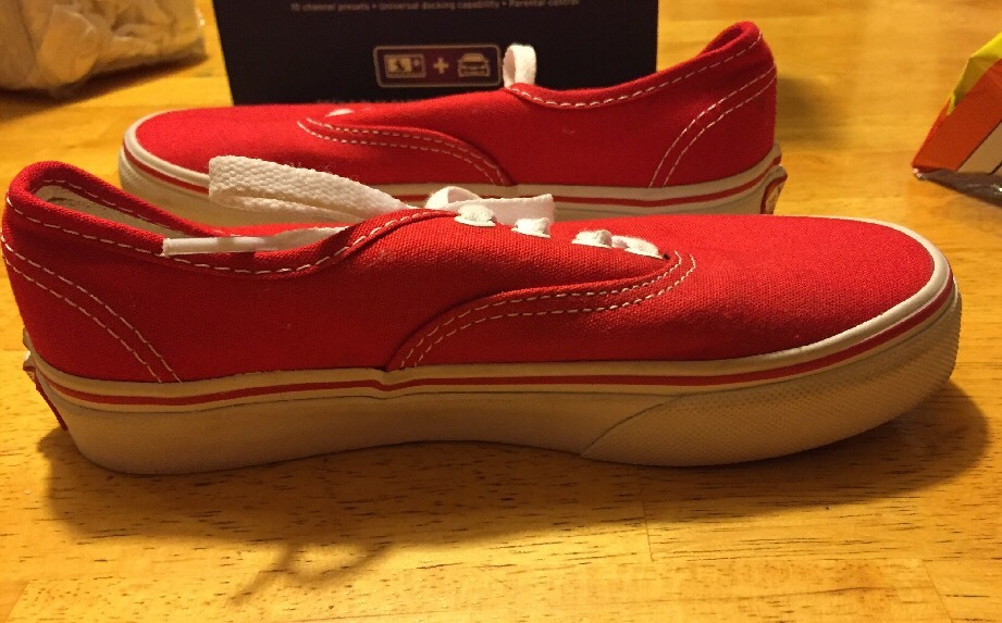 NEW VANS AUTHENTIC RED & WHITE SHOES KIDS US 1.5 UK 1 EUR 32.0 CM 19.5