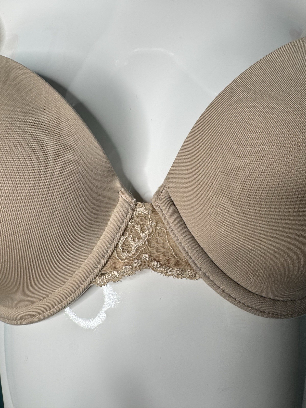 WACOAL FRENCH GARDEN FULL COVERAGE UNDERWIRE TSHIRT BRA SZ 38B #85340 BEIGE
