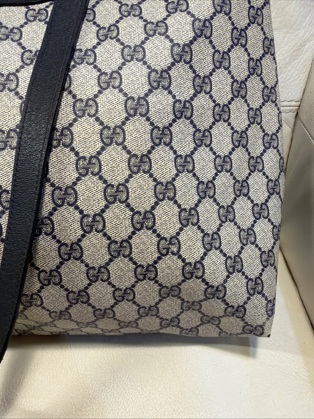 Gucci Tote Shoulder Bag Coated Canvas Gray Navy GG Pattern Accessories Collectio