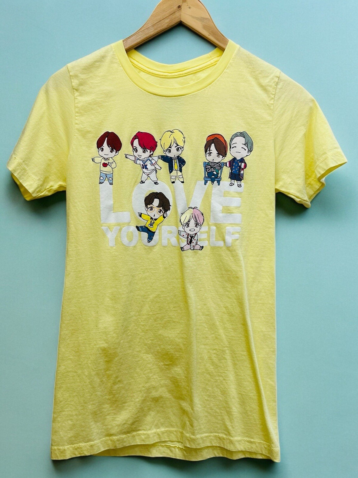BTS TinyTan Chibi Love Yourself Shirt Medium Jin RM JHope V JK Suga Jimin