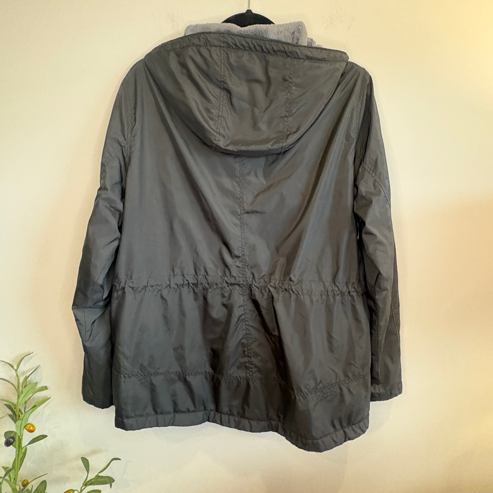 Free Country Black Hooded Jacket XL | Lightweight All-Season Layer
