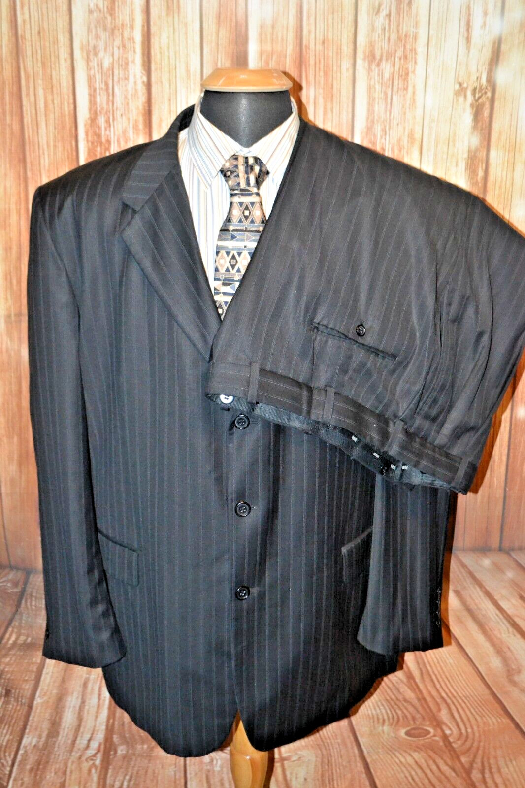 Lineage Men Black Super 120 Wool Stripe 3 Front Button Suit Sz 48R Wst 40×28