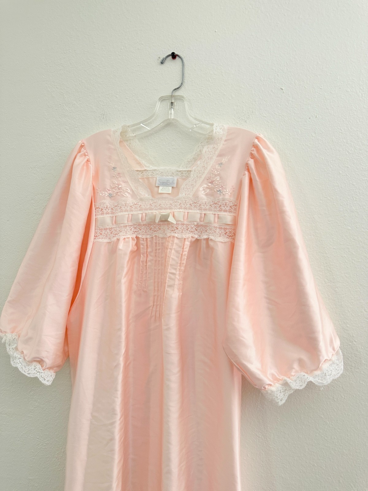 Vintage Sara Beth Nightgown Baby Pink Lace Peplum Puff Sleeve Women’s Medium