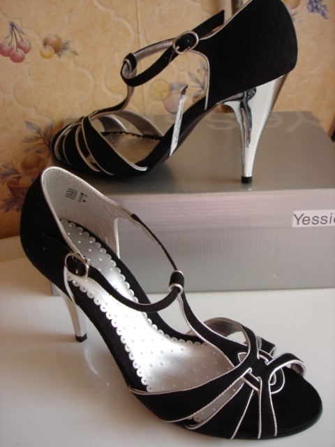 Ankle Strappy Open Toe Stilettos High Heel Sandals Black/Silver Sz 9/UK 7/EUR 41