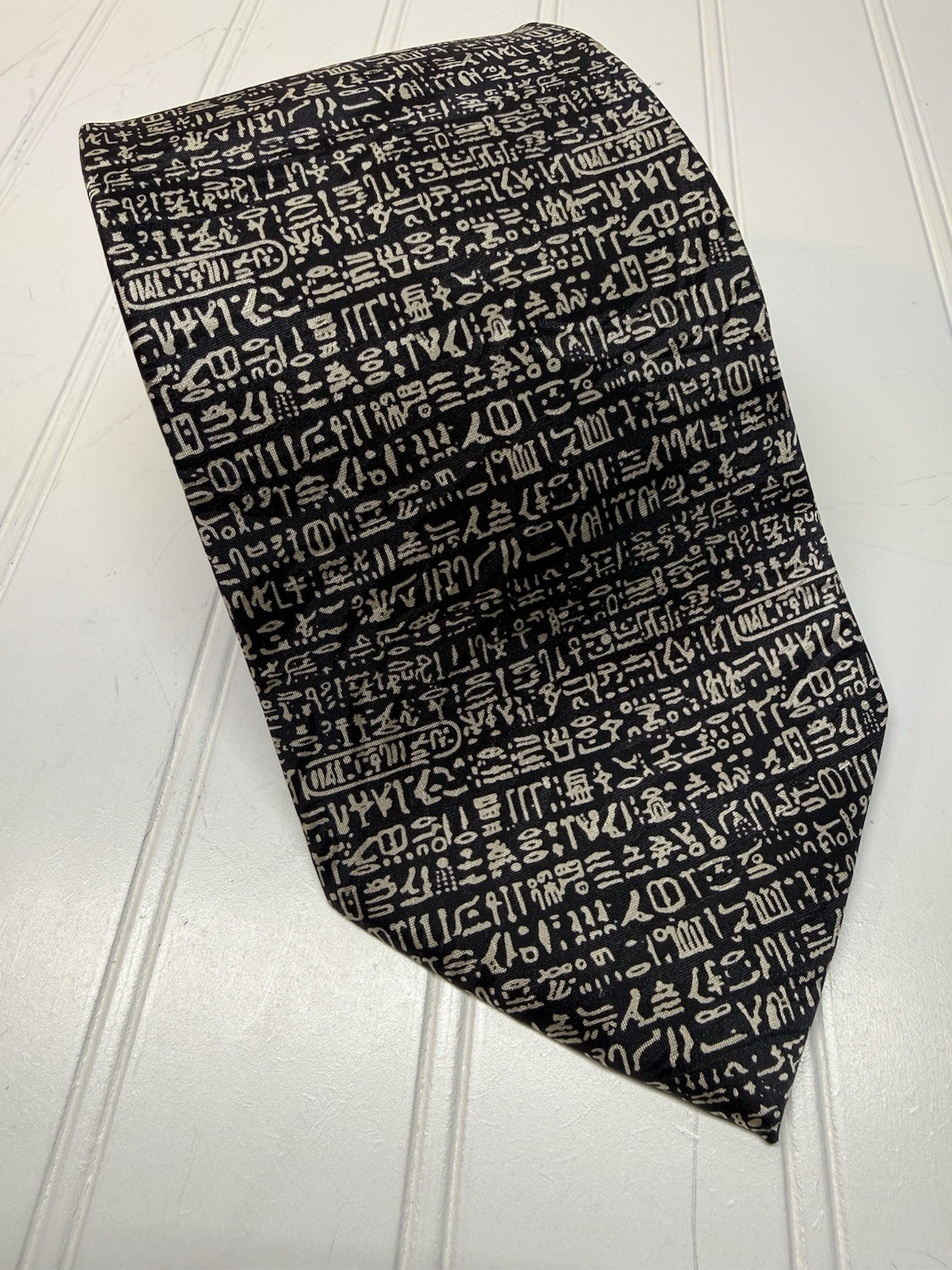 Museum Artifacts Rosetta Stone All Silk Tie Mens Black White Hieroglyphics NEW
