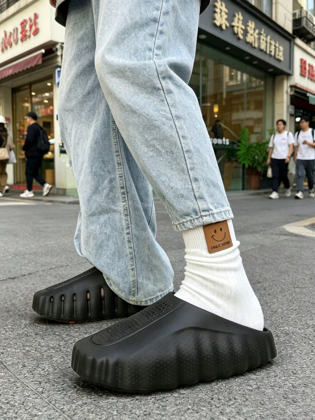 Mind 001 Men Slip‑on Breathable Thick Sole House Slippers