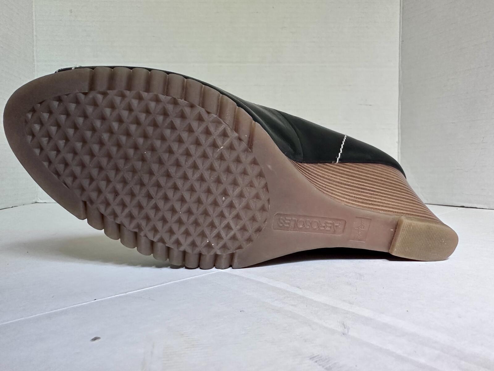Aerosoles, Elegant Black Wedge Peep-Toe Shoessize 8M