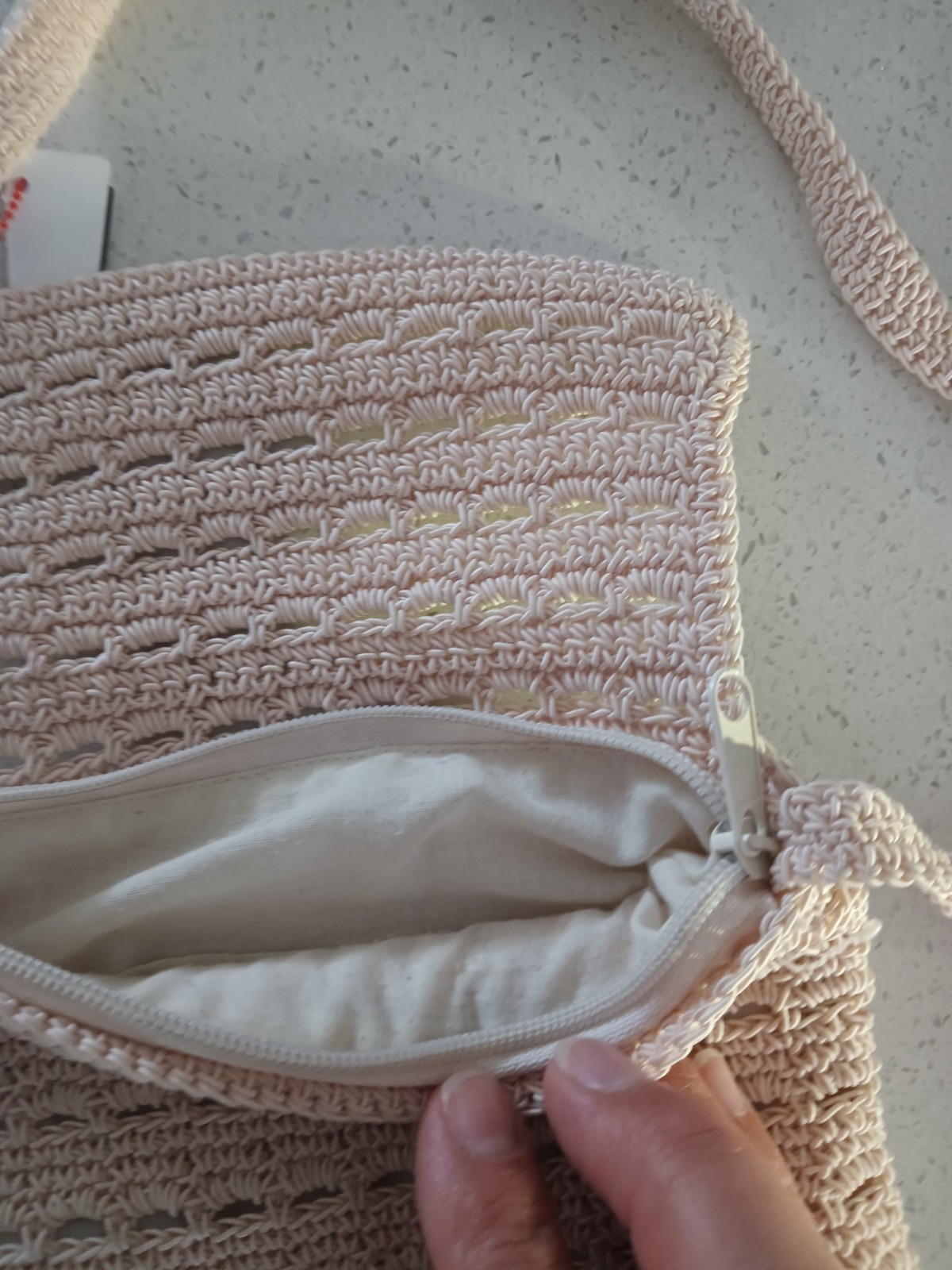 Frankie & Johnnie Beige Purse Medium Handbag Shoulder Bag