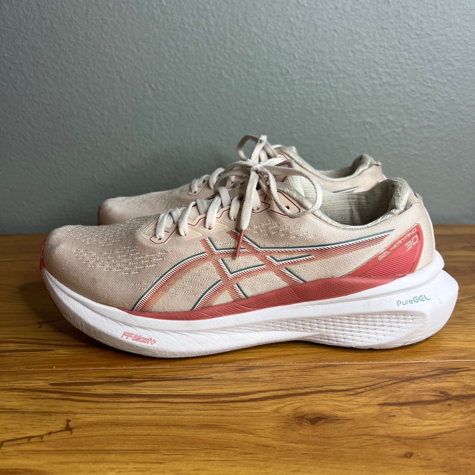 ASICS Gel Kayano 30 Women 11 Cream RoseDust Running Shoes 1012B357 4D Guidance