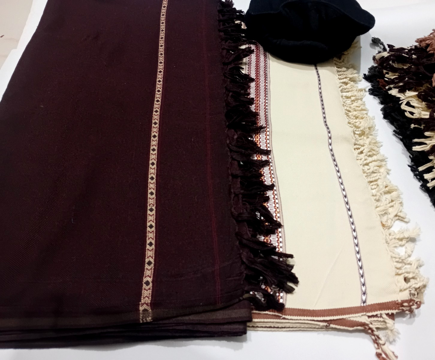 Afghan Chitrali Pakol Hat 100% Wool + 2 Handmade Tribal Shawls