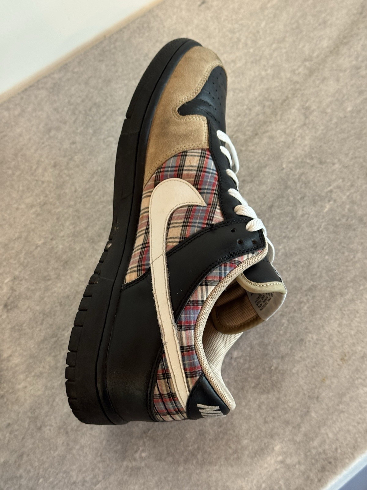 Nike Dunk Low Premium ‘Tartan Plaid’ 304714-017 Travis Scott Type (Men’s Size 9)