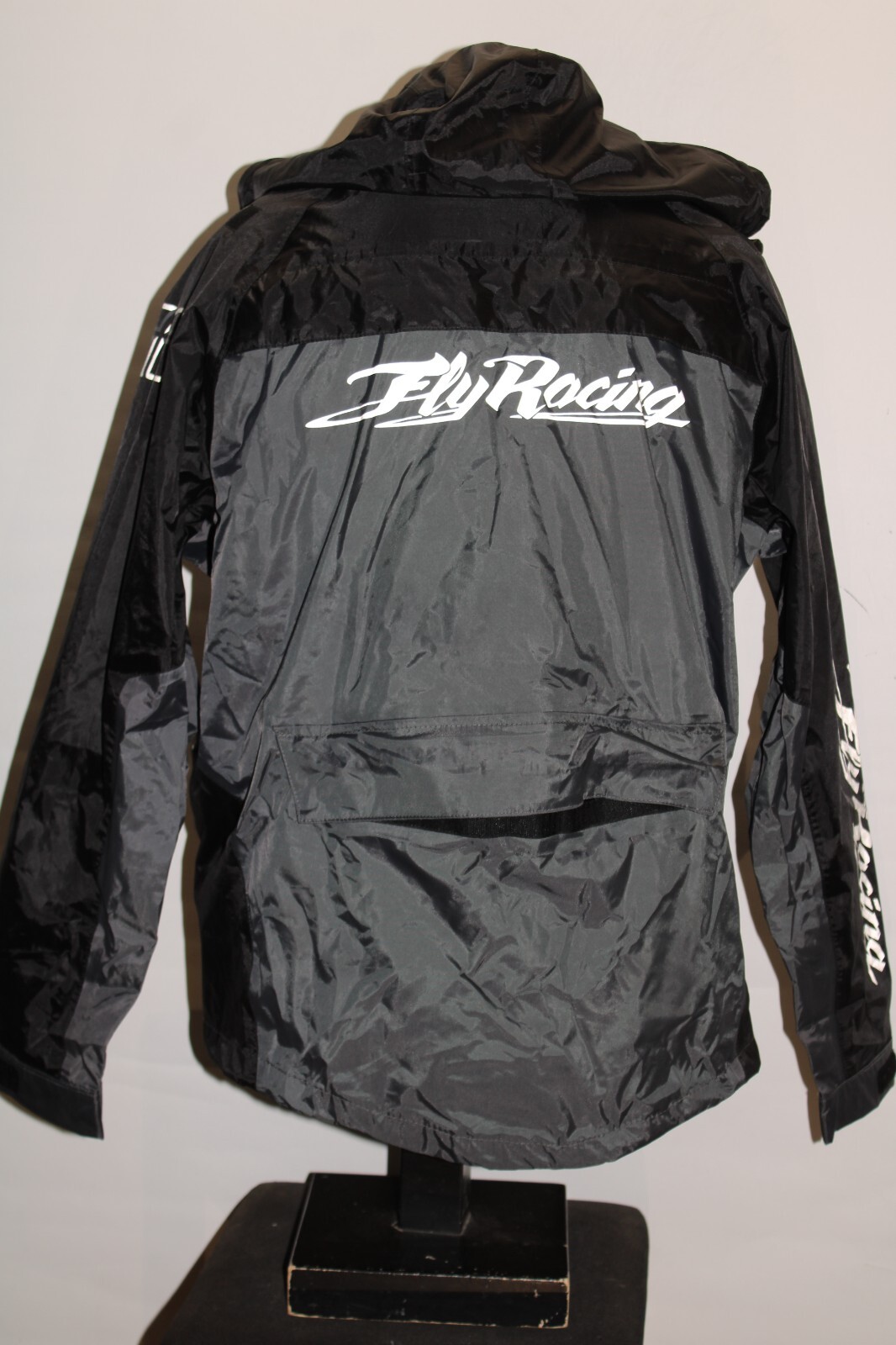 FLY RACING Mens Small S rain Jacket w/removable hood/sealed seams
