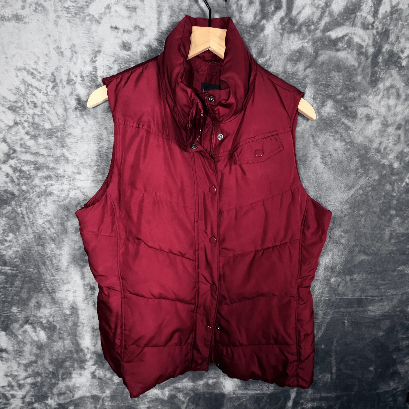 Banana Republic Womens Puffer Vest L Burgundy Sherpa Lined Quilted