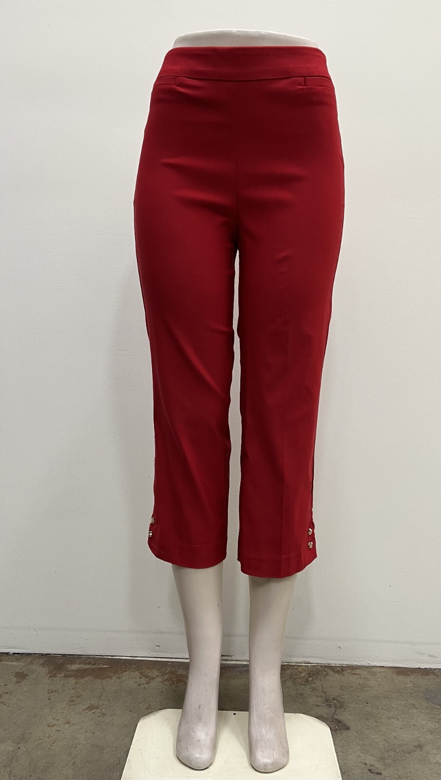 Counterparts Womens pull on stretch faux welt pockets Crop with knot gold button