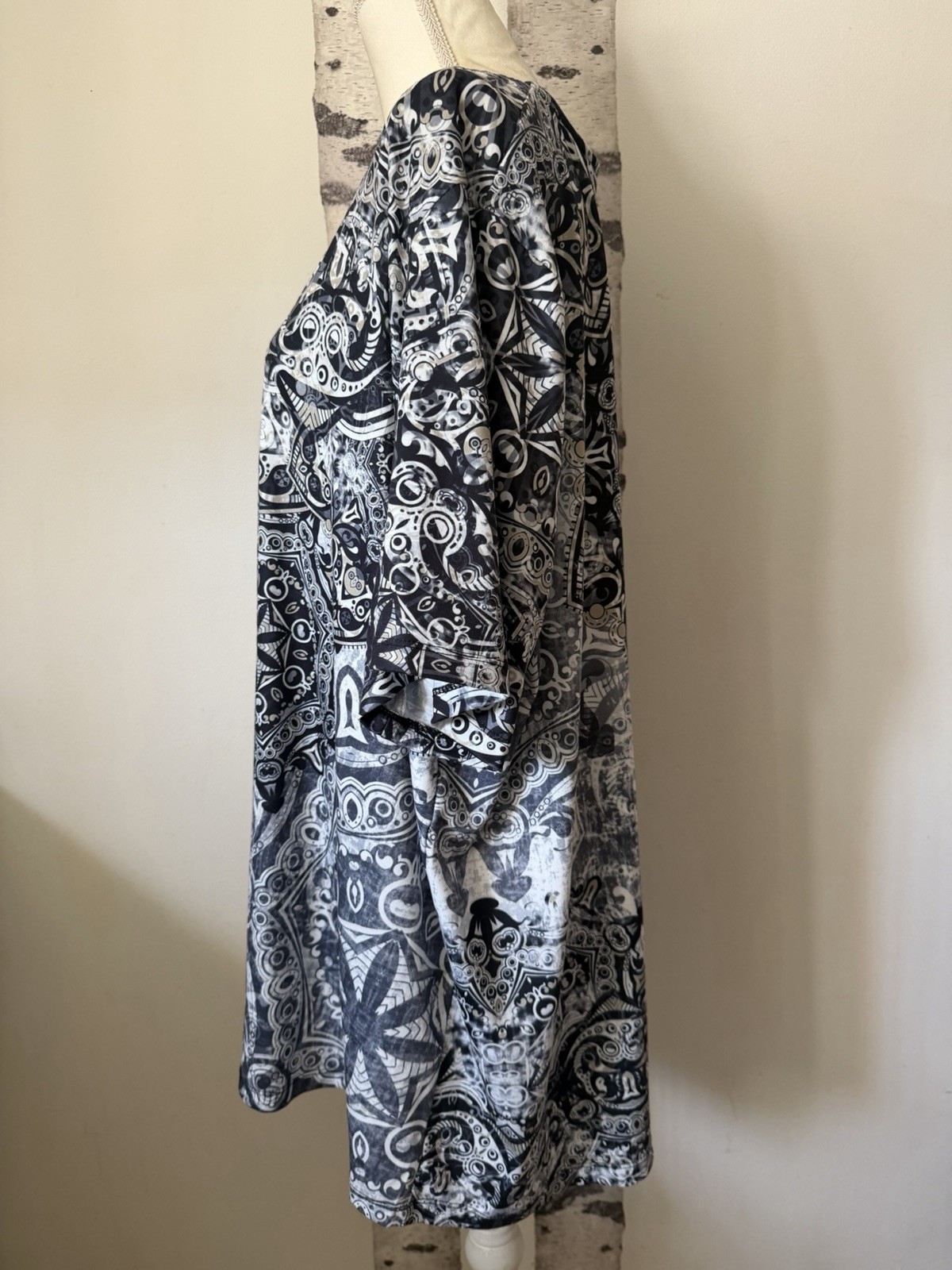 Catherines 3X Plus Size Black White Paisley Swing Tunic