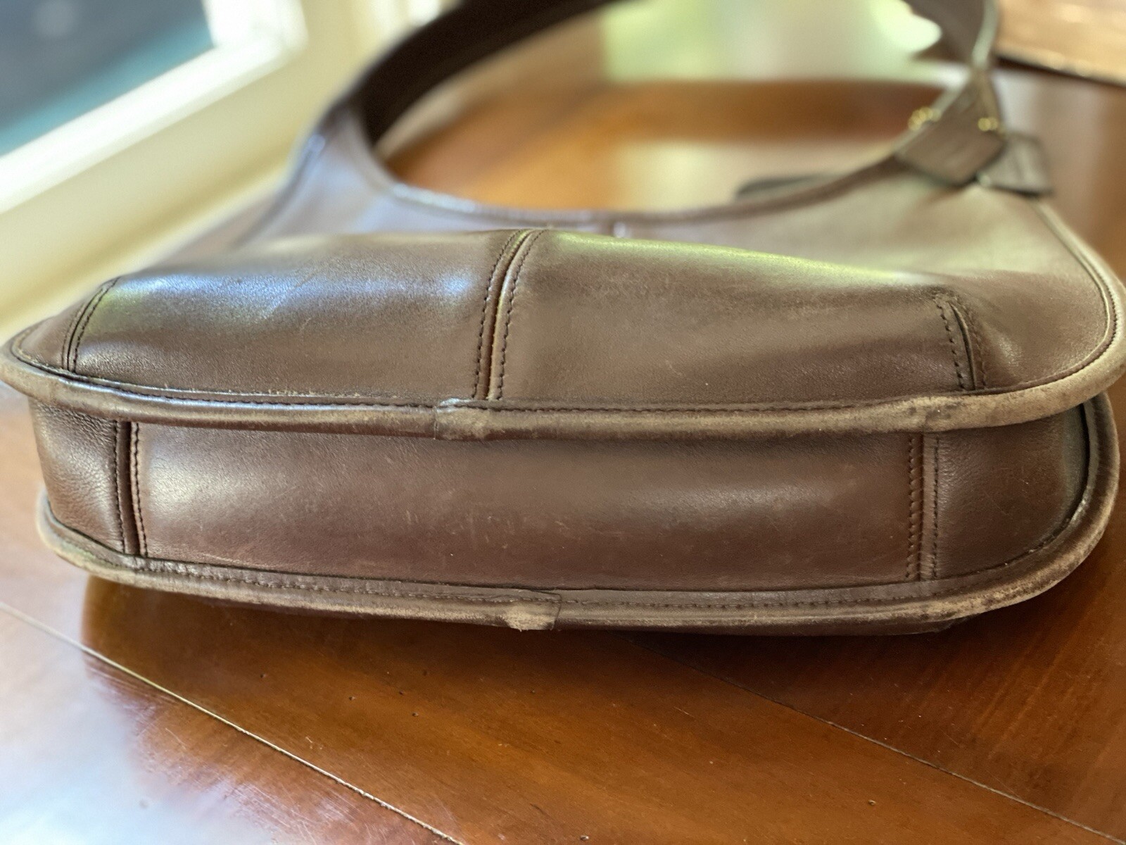 Vintage Coach Womens Brown Ergo 9025 Inner Pockets Shoulder Strap Hobo Bag