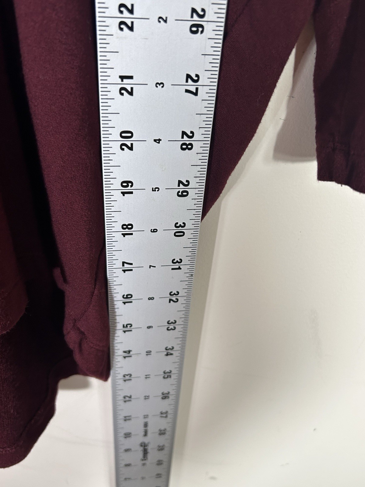 Bryn Walker Womens Tunic Top M Burgundy Rayon Spandex Lagenlook Minimalist Artsy