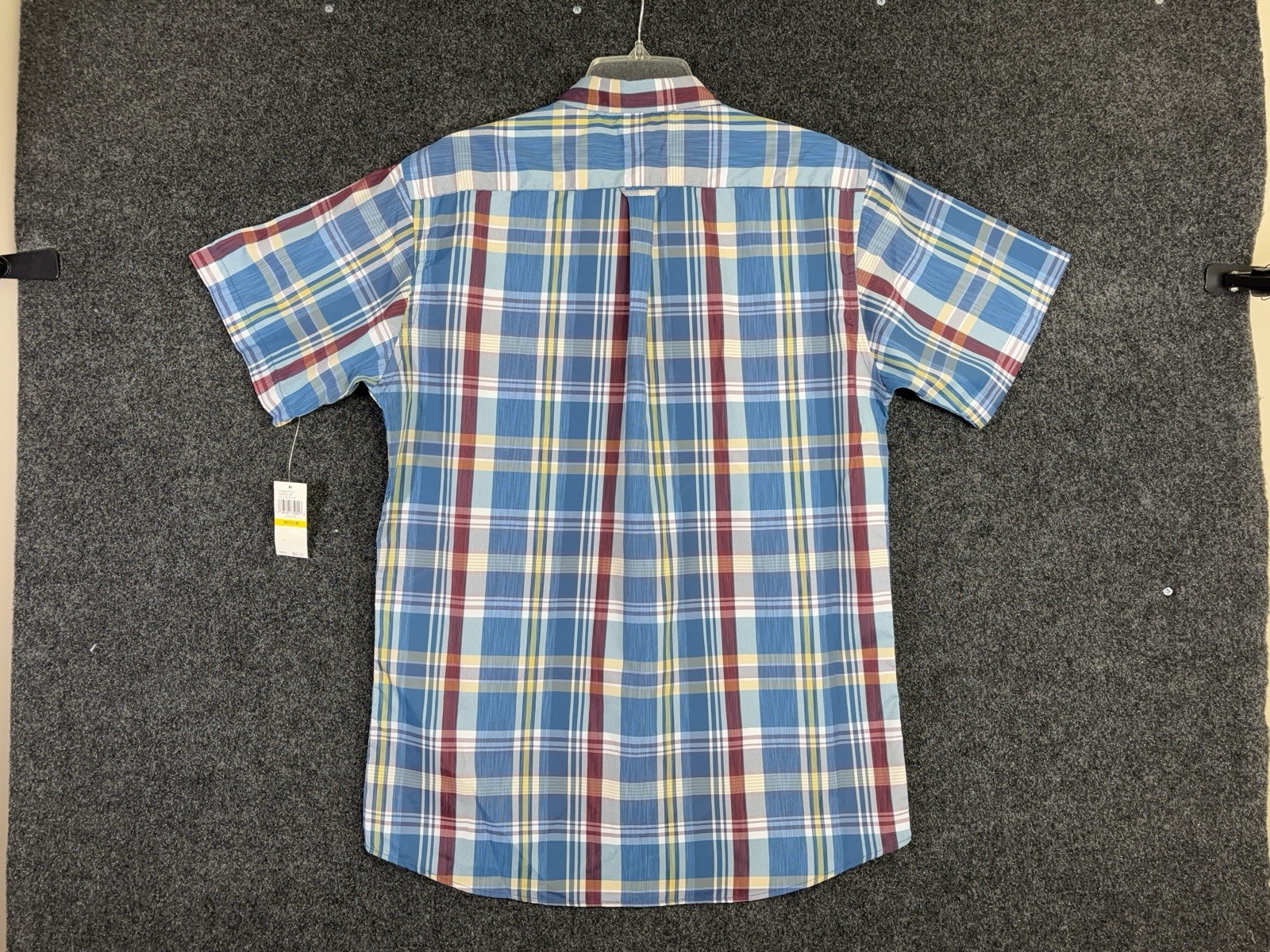 Izod Mens Medium Short Sleeve Button Plaid Shirt