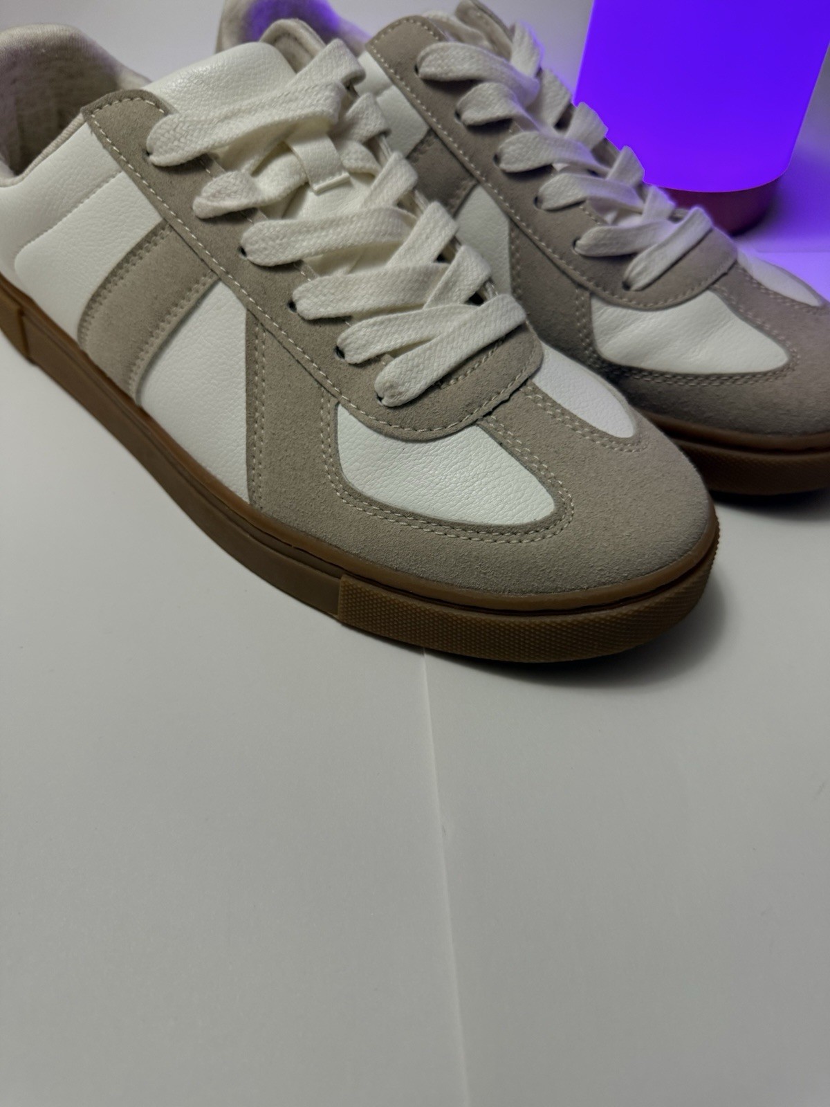 Comfort Lace Up Casual Sneakers White Beige Suede Synthetic Rubber Low Top
