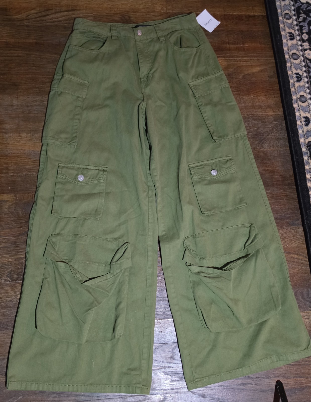 Forever 21 Cargo Pants Womens Large Olive Green Solid Wide Leg Utility Pants