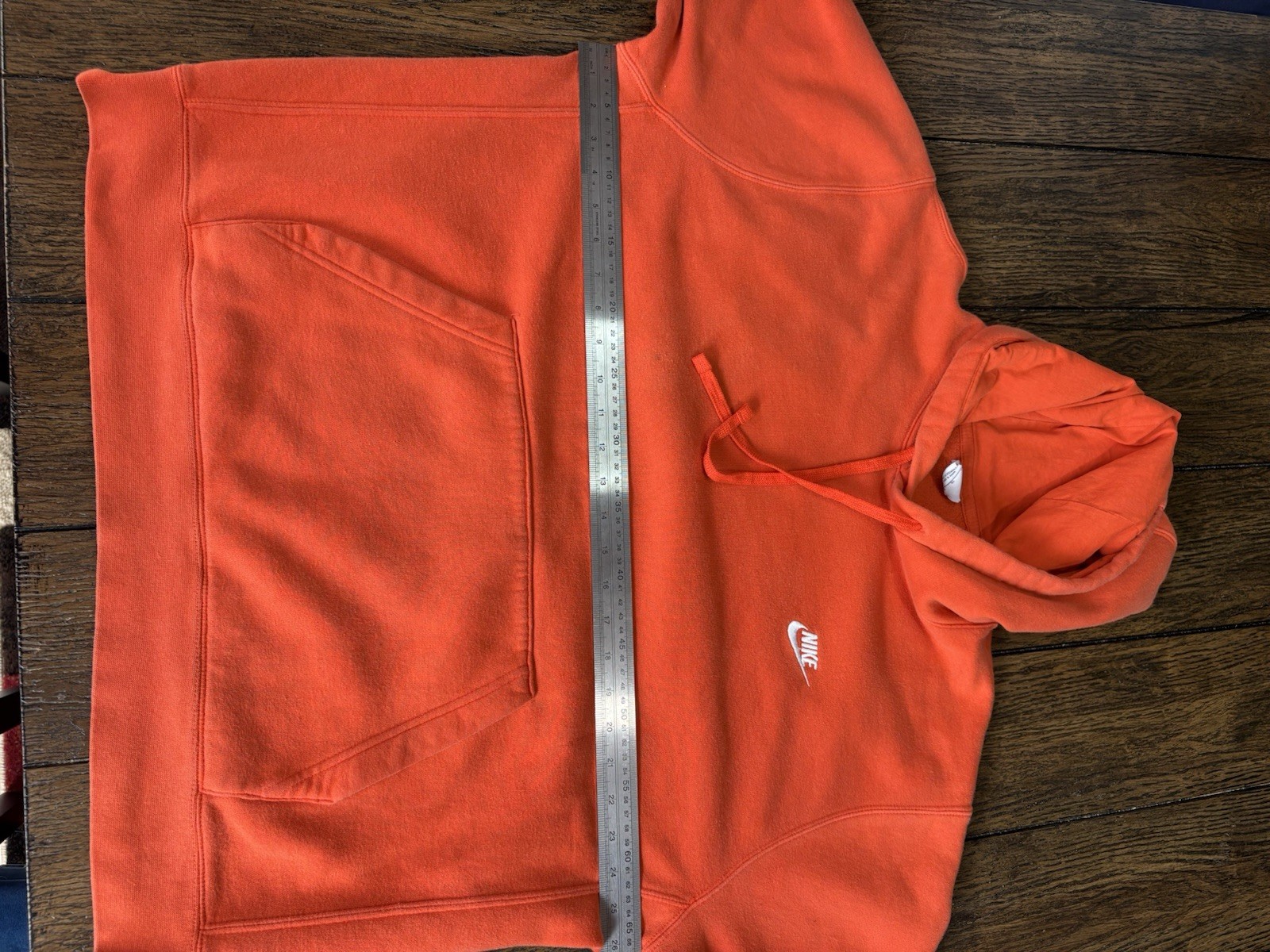 Nike Men’s Orange Embroidered Logo Fleece Pullover Hoodie Kangaroo Pocket sizeXL