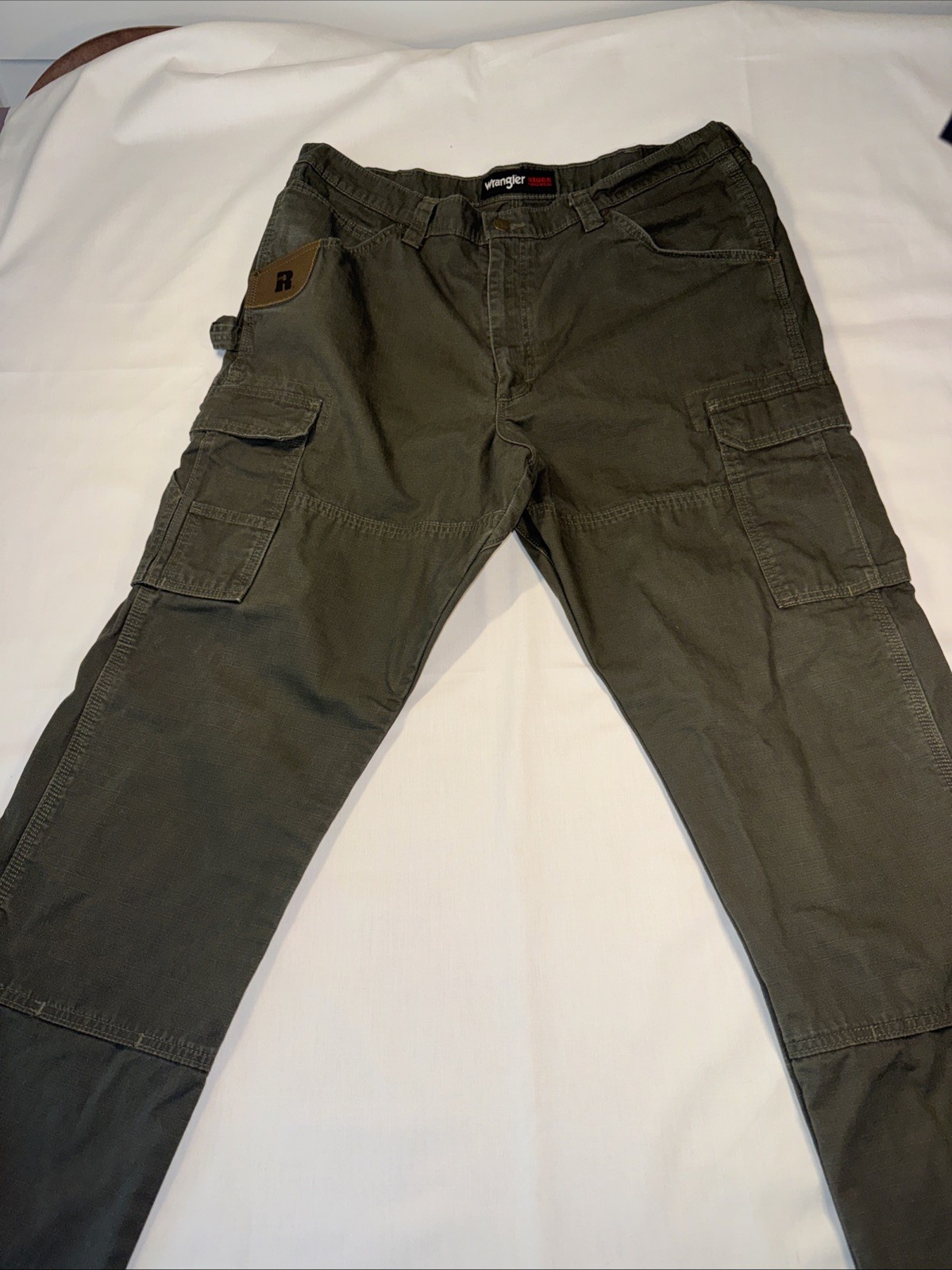 Wrangler Riggs Workwear Men’s Pants Green Rip Stop Size 40×32 Worn Once