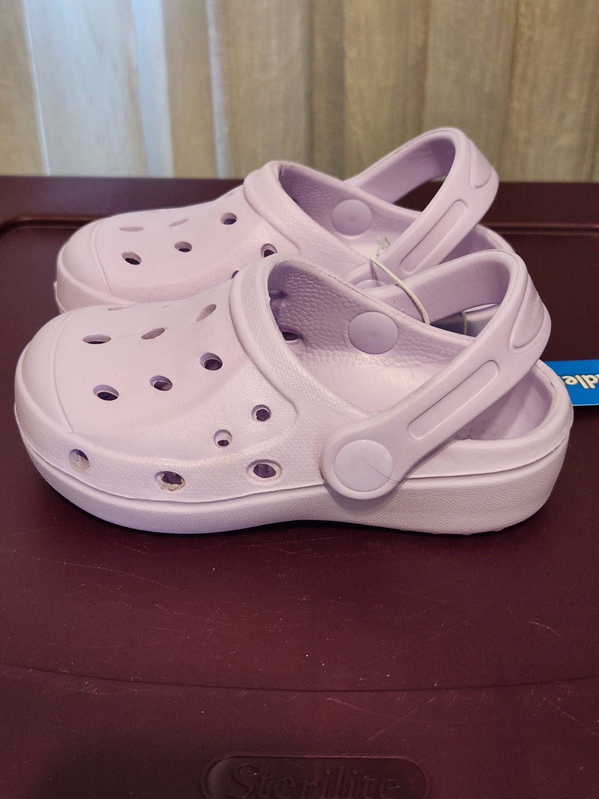 Toddler Girls Lavender Slip On Clogs SizeM 7-8 Brand New w Tag
