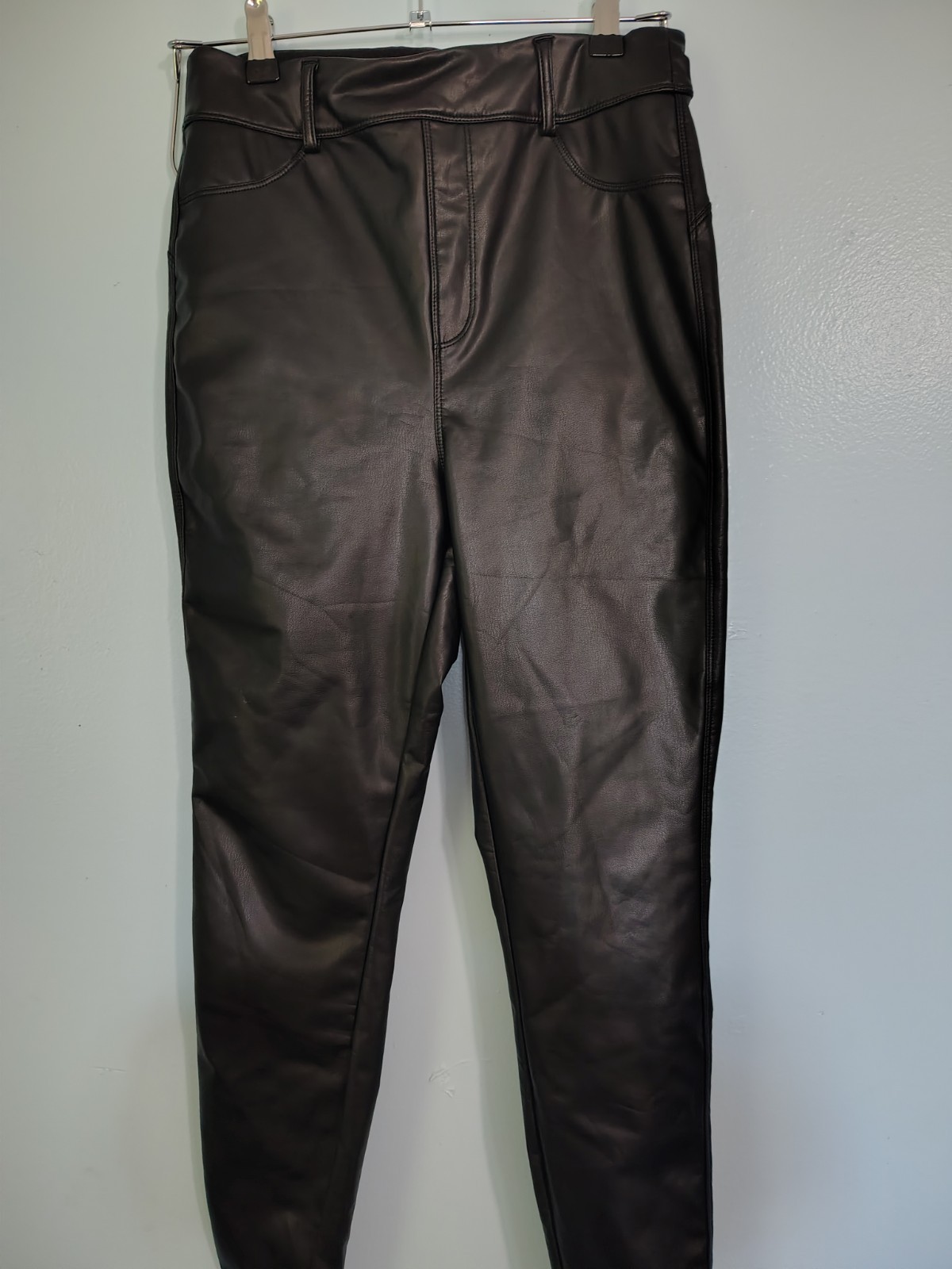 Halara Women’s Black Faux Leather High Rise Slim Tapered Stretch Pants M