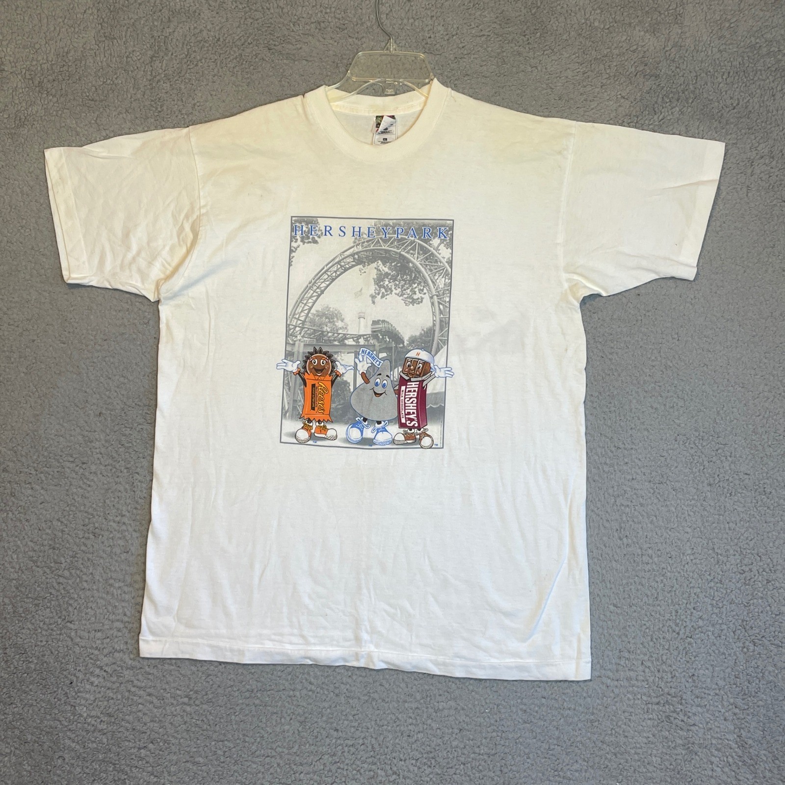 Vintage 1997 Hershey Park T Shirt Fruit of the Loom XL Theme Park