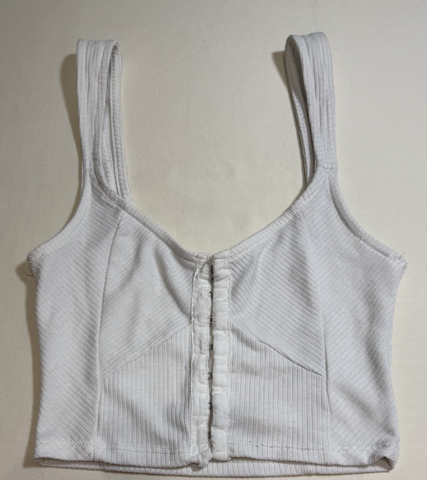 RSQ White Ribbed Hook Front Crop Tank Top XS Y2K Stretch Cami Bralette