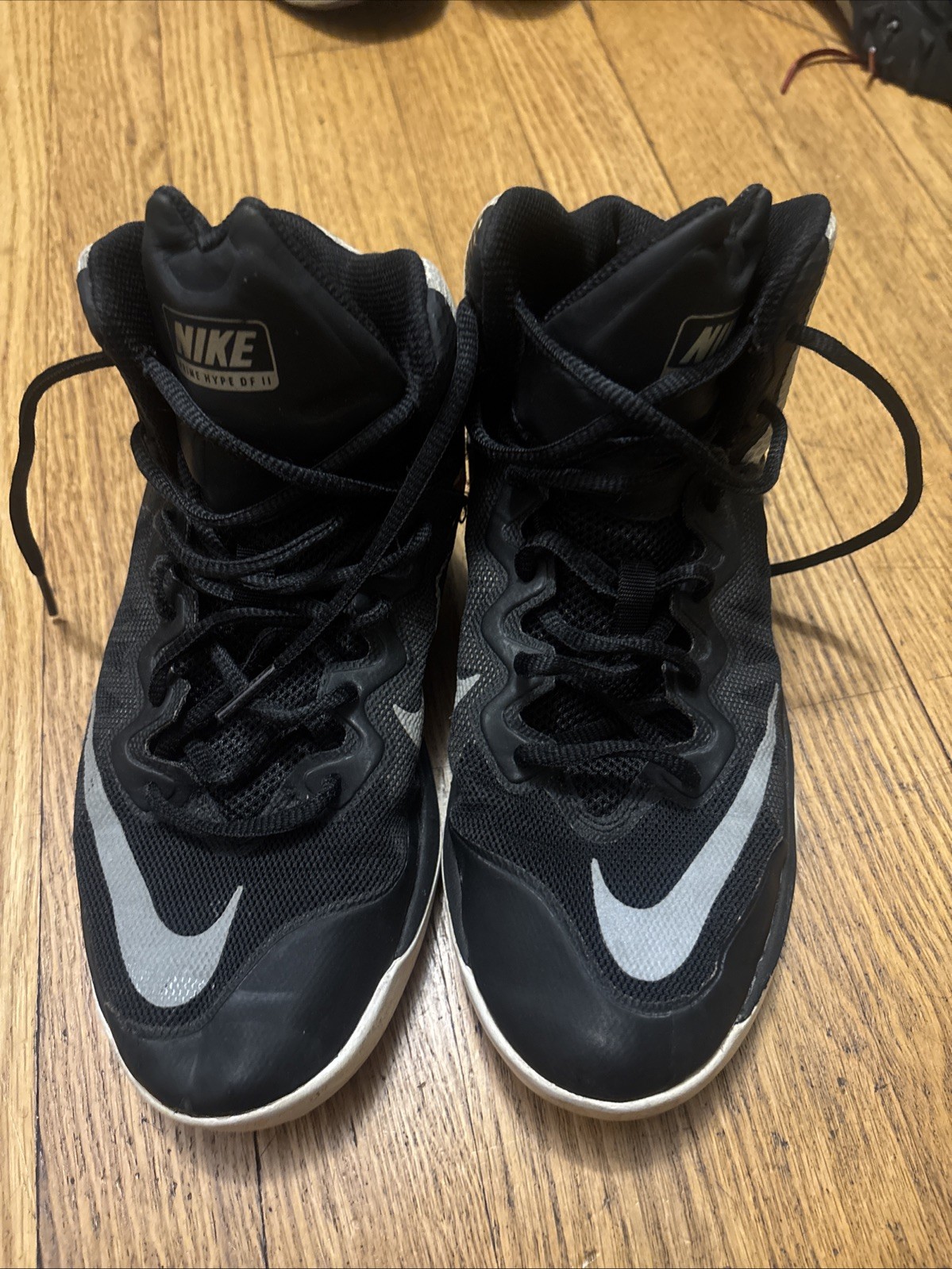 Men’s Size 6.5 Black Nike Basketball Shoes